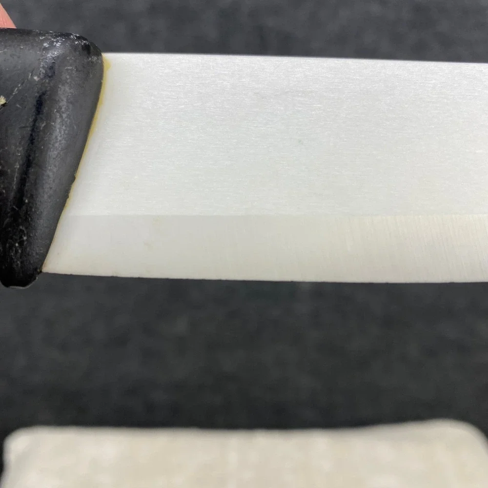 Farberware Ceramic Chef Knife White Blade Black Handle with Protective Sheath